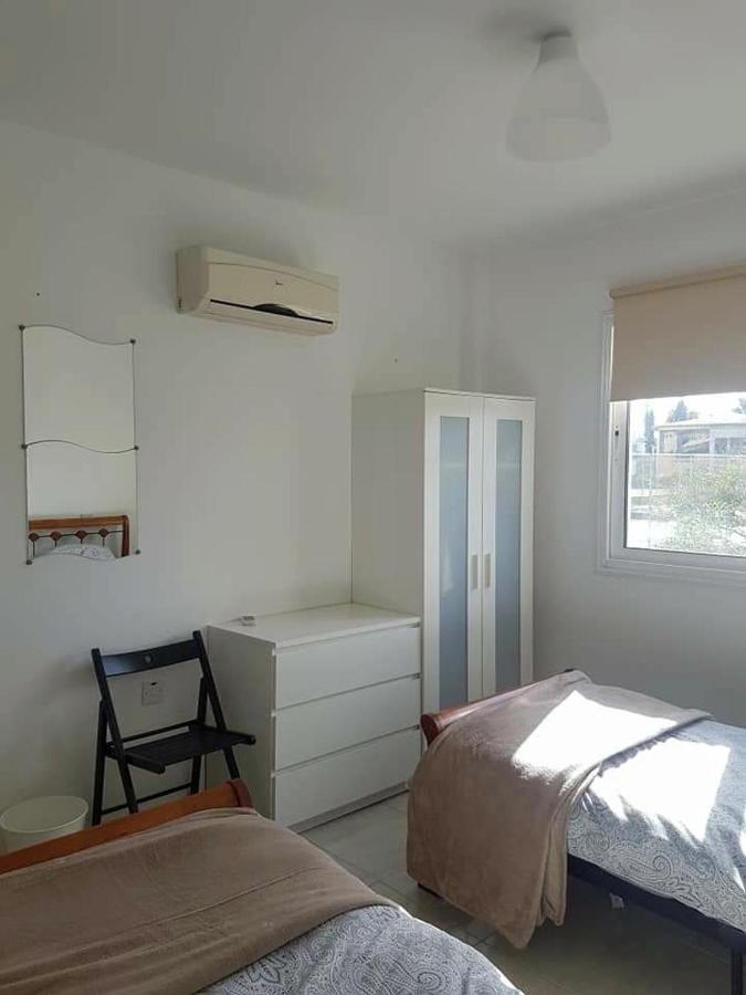 Armstrong Apartment Paralimni Exterior foto