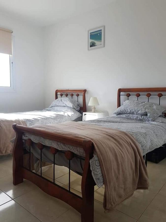 Armstrong Apartment Paralimni Exterior foto